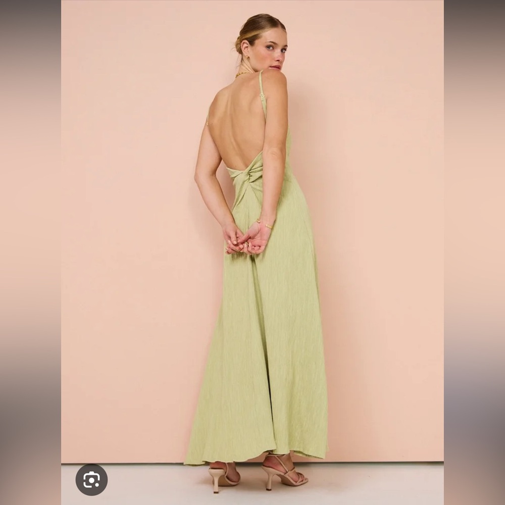 Sovere • Georgia Maxi Dress in Celery Green NWT - Picture 3 of 6